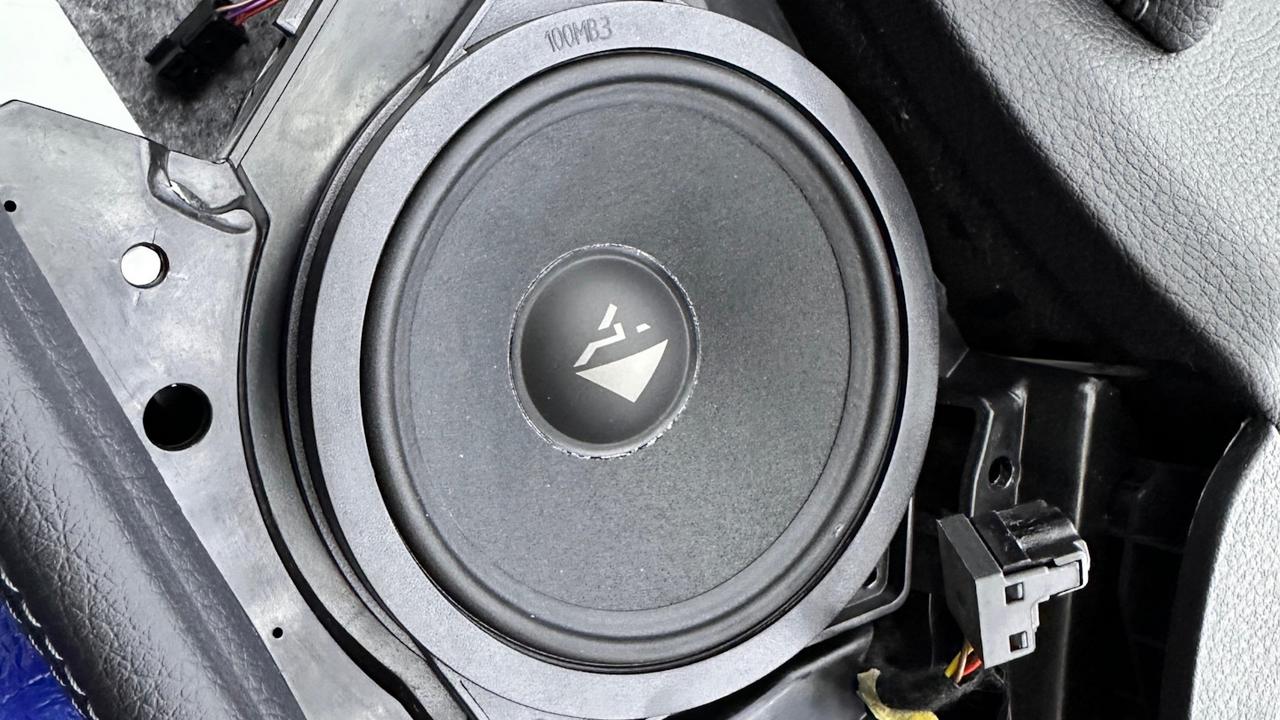 Фронтальная акустика Helix Ci3 K100.2FM-S3 (СЧ)