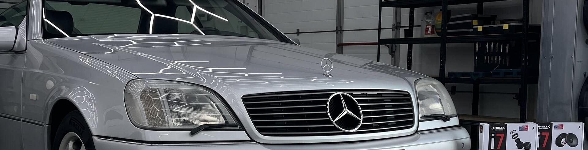 Улучшаем звук, сохраняем классику в Mercedes C140